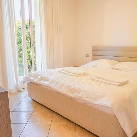 Endless Summer Sirmione - Italian Homing Экстерьер фото